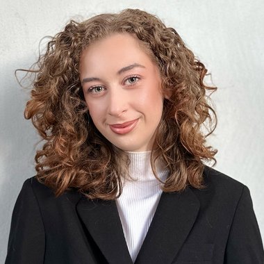 Kejsi B. - Freelance Content Creator