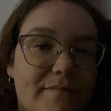 Shayla -. - Freelance Social Media Freelancer