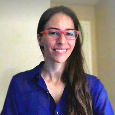 Laura D. - Freelance Brand Designer