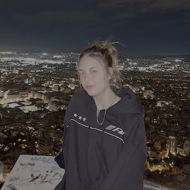 Emma B. - Freelance Brand Designer