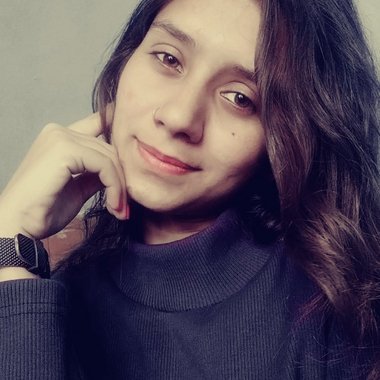 Sakshi T. - Freelance Graphic Designer