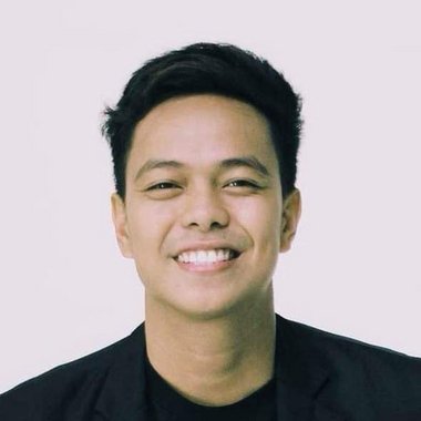 Christian G. - Freelance Motion Graphic Designer