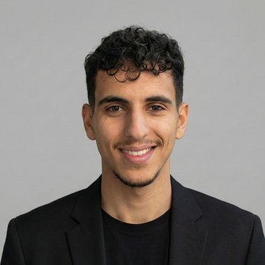 Mohammed A. - Freelance Graphic Designer
