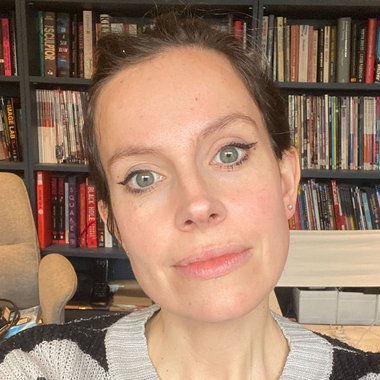 Ellen W. - Freelance Screenplay Writer