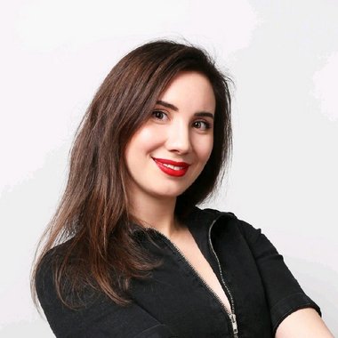 Maria C. - Freelance Web Designer