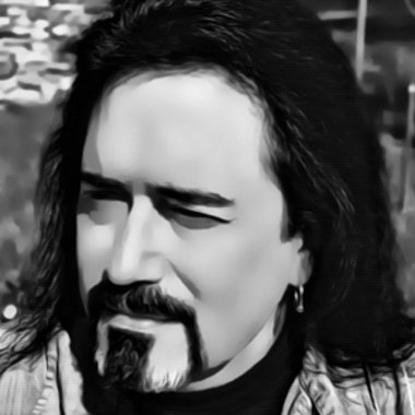 M L. - Freelance Voiceover Artist