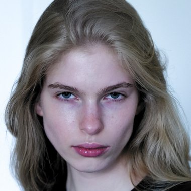 Viktoria V. - Freelance Image Editor