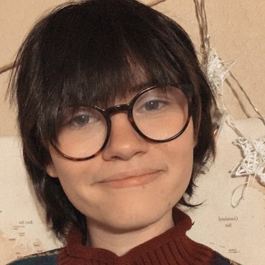 Adia R. - Freelance Social Media Freelancer