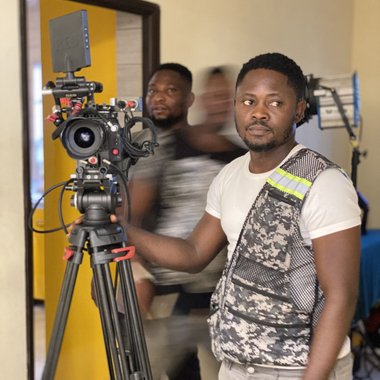 Evander A. - Freelance Camera Operator