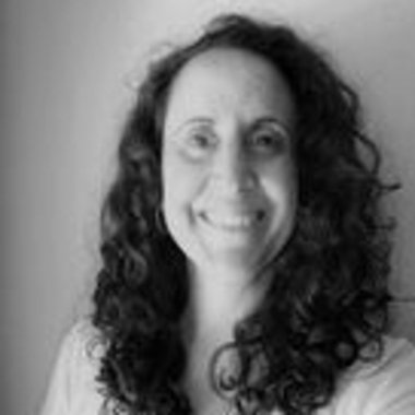 María G. - Freelance Graphic Designer