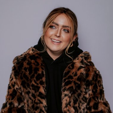 Louise P. - Freelance Voiceover Artist