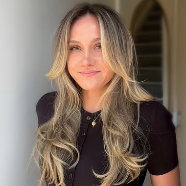 Jessica L. - Freelance Presenter