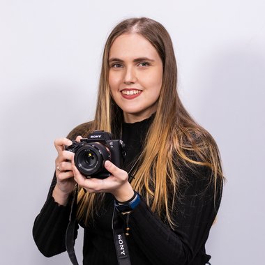 Neus R. - Freelance Video Editor