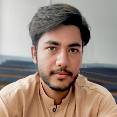 Uzair I. - Freelance Post Production
