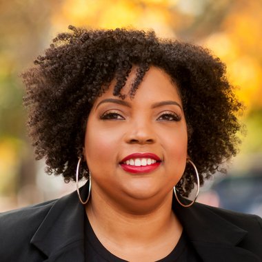 staci4226 - Freelance Brand Designer