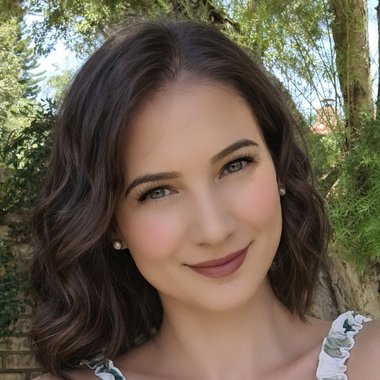 Theone E. - Freelance Freelance Digital Illustrator