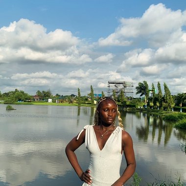 Favour - Freelance Voiceover Artist