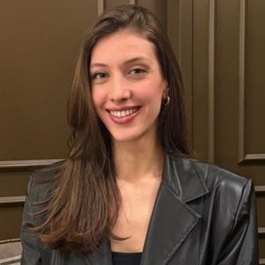 GIZEM B. - Freelance 3d Visualizer