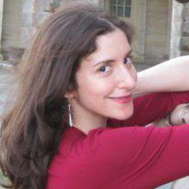 Leonora D. - Freelance Assistant Editor