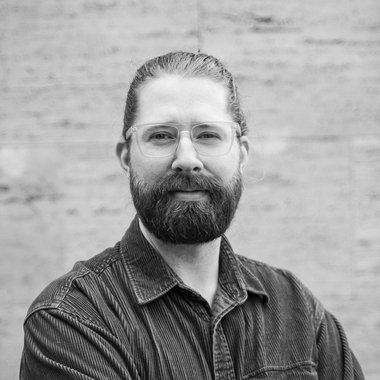 Julius N. - Freelance Packaging Designer