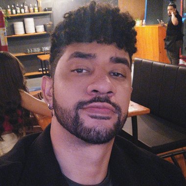 Gleydson F. - Freelance Brand Designer