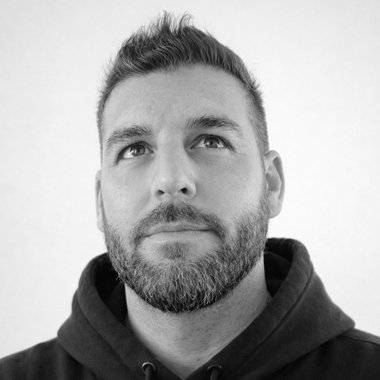 Jérémy C. - Freelance Graphic Designer