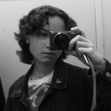 Norah D. - Freelance Motion Graphic Designer