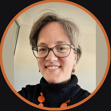 Kym W. - Freelance Instructional Designer