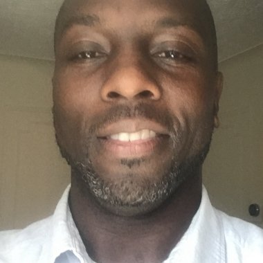 Richard J. - Freelance Graphic Designer