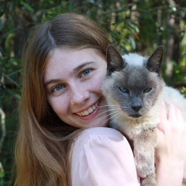 Claudia G. - Freelance Illustrator