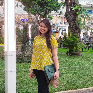 Elisabeth A. - Freelance Social Media Manager