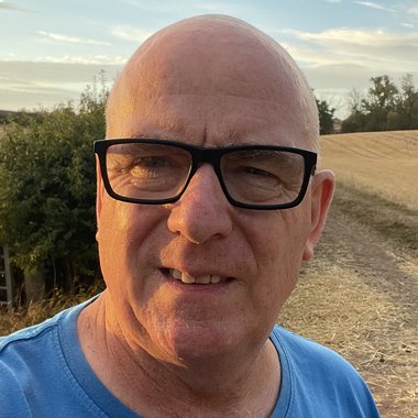 Neil D. - Freelance Video Editor