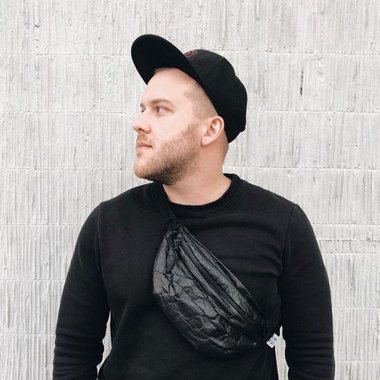 Valerii - Freelance Motion Graphic Designer