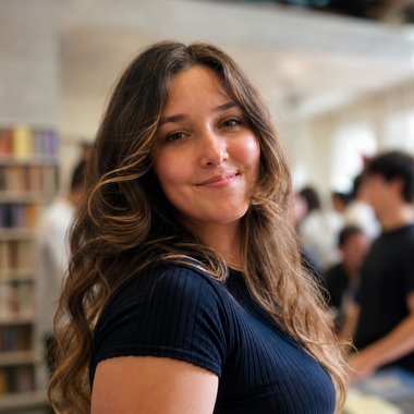 Erica V. - Freelance Ui Designer