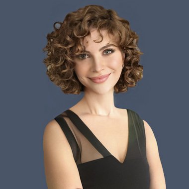 EVA O. - Freelance Digital Marketer