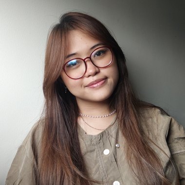 Gene F. - Freelance Graphic Designer