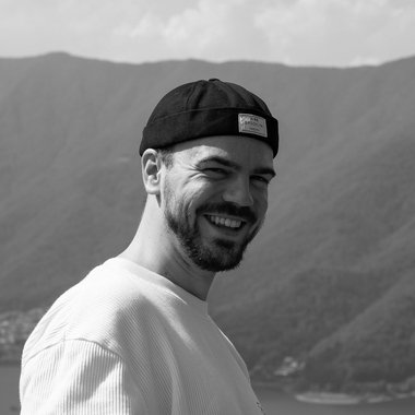 Gary M. - Freelance 3d Visualizer