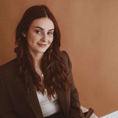 Ana L. - Freelance Content Creator
