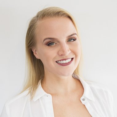 Adele G. - Freelance Marketing Strategist
