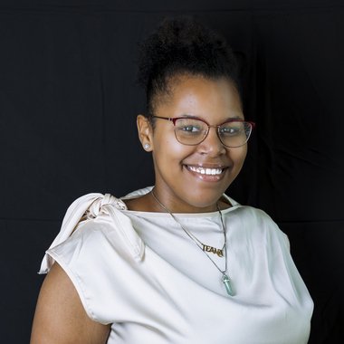 Teana M. - Freelance Presentation Designer