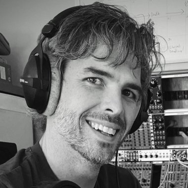 S. T. - Freelance Music Producer