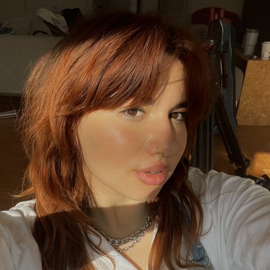 Irene B. - Freelance Artworker