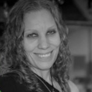 Julie B. - Freelance Actor