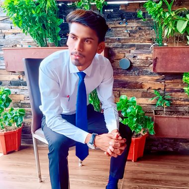 Abhishekmanua - Freelance Graphic Designer