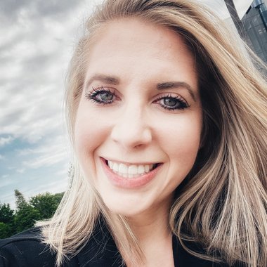 Lindsey P. - Freelance Social Media Freelancer