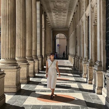 Zsani - Freelance Presentation Designer