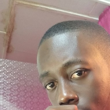 Godwill J. - Freelance Social Media Freelancer