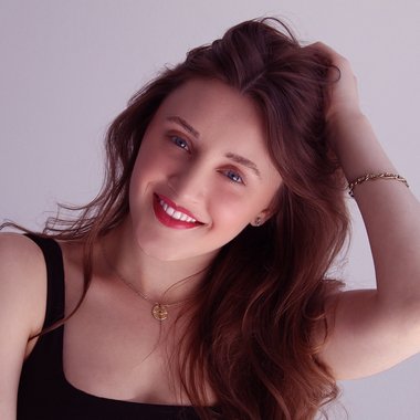 Hilary L. - Freelance Creative Producer