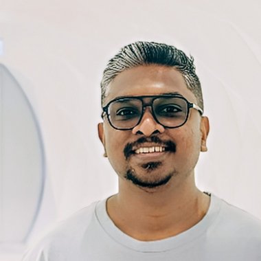 Rizmy M. - Freelance Designer