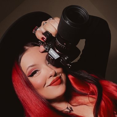 Alexandra H. - Freelance Camera Operator